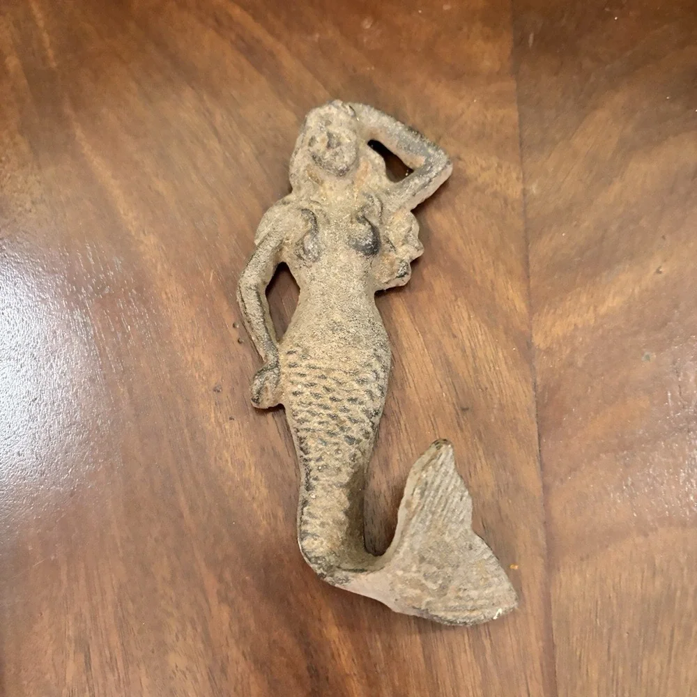 Set of 6 ‎ Cast Iron Mermaid Bottle Openers & Wall Hooks Nautical Decor Beach